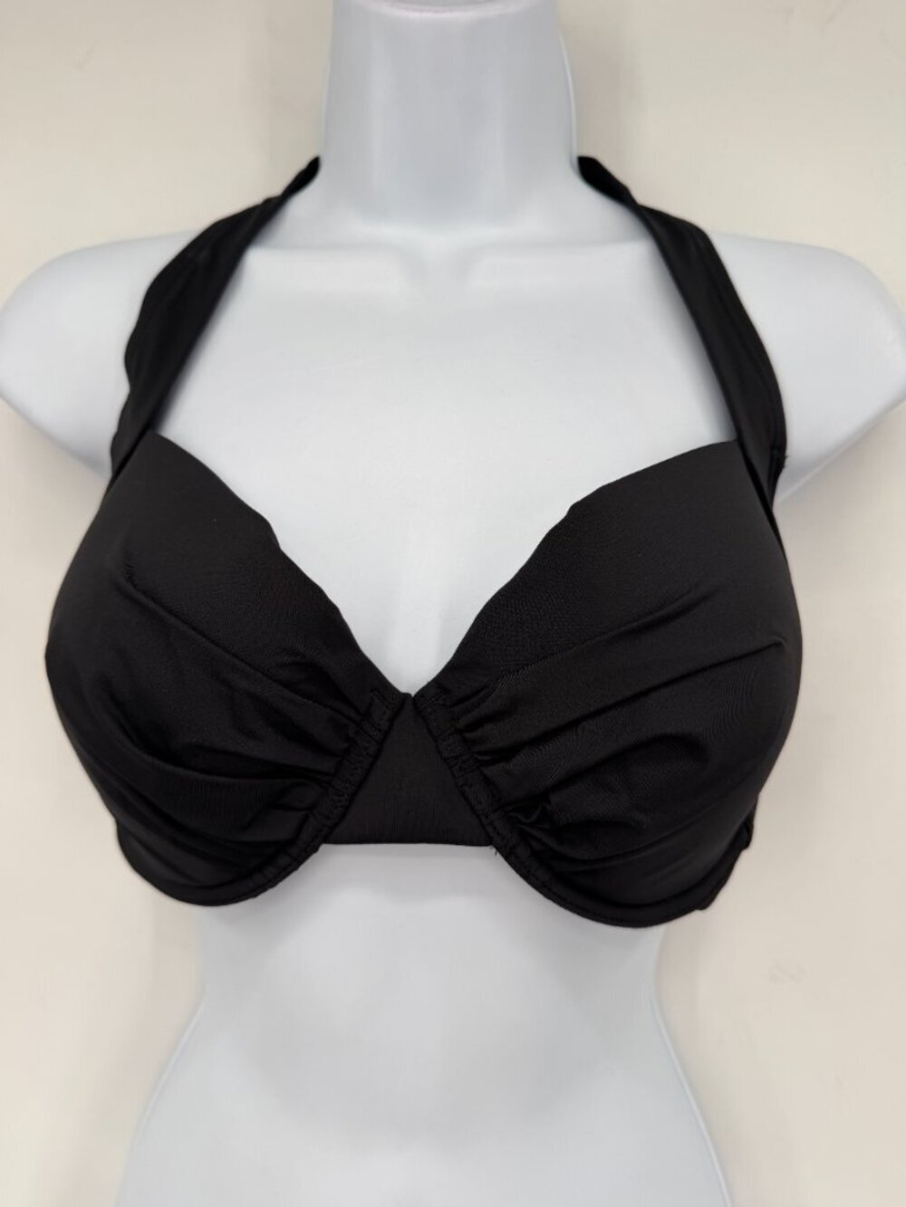 Tommy Bahama Black Underwire Halter Bikini Swim Top Women's 38C Summer